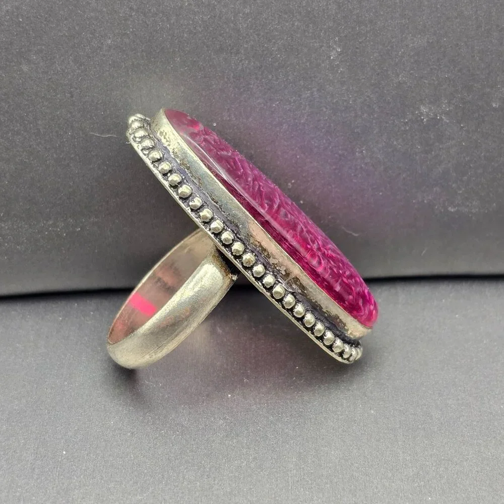 Triplet Opal Statement Ring VTG Pink Iridescent Glass Cabochon Size 8 Silver Plt - Picture 8 of 12